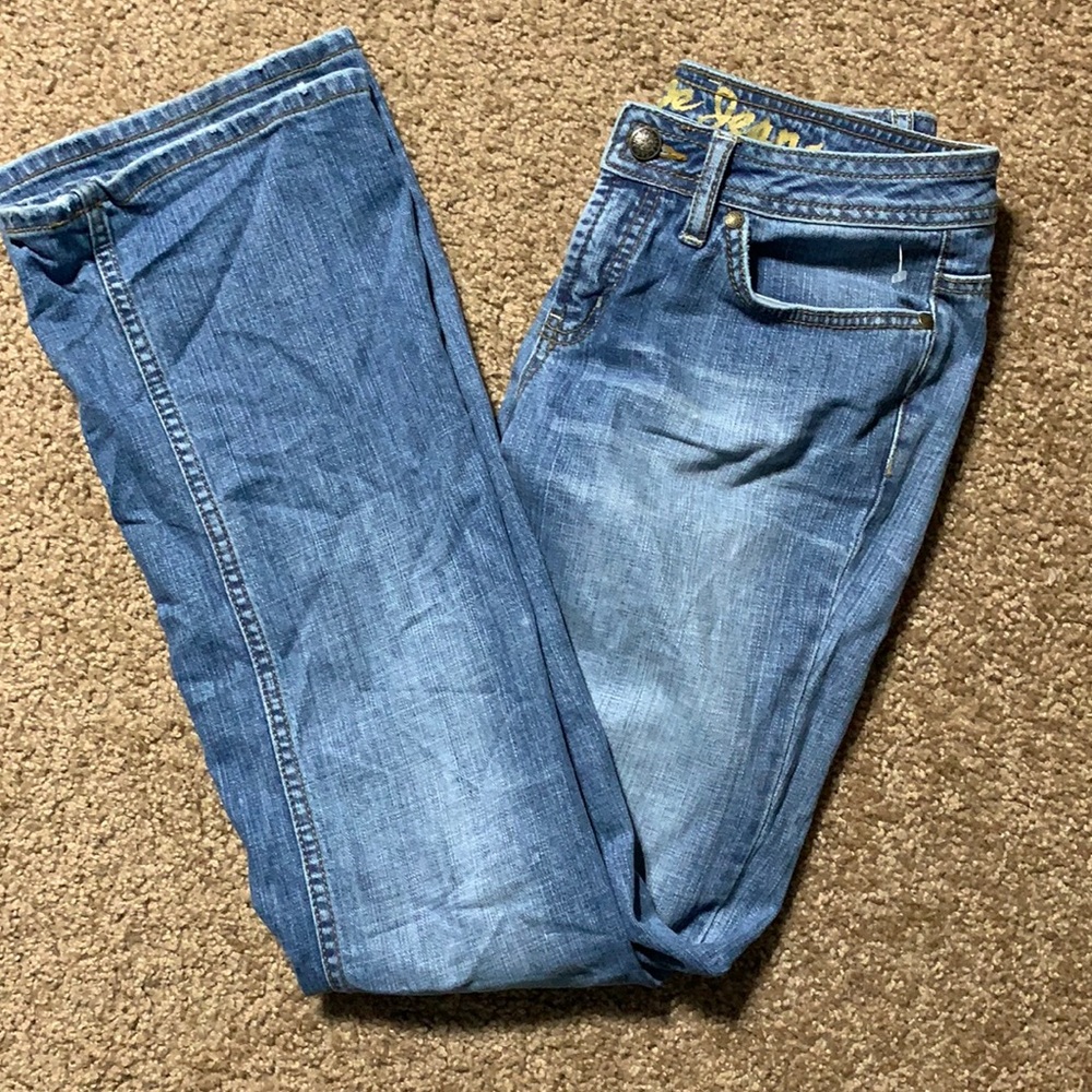 Women’s Squeeze Jeans Size 5/6 made in Swaziland good conditions